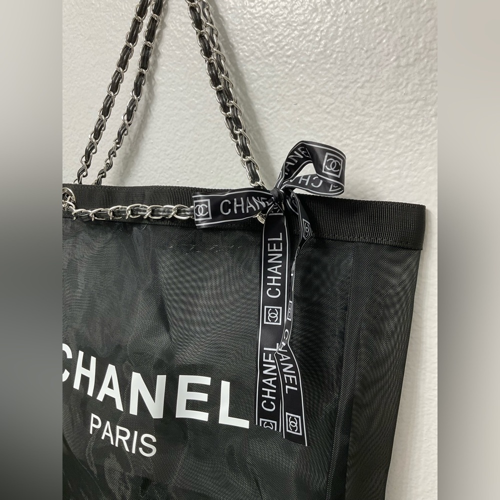 NIP CHANEL Beauty Mesh Tote bag & pouch - Picture 3 of 11